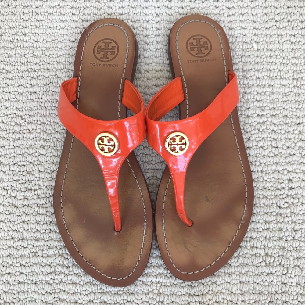Tory Burch Cameron Patent Logo Thong Sandal